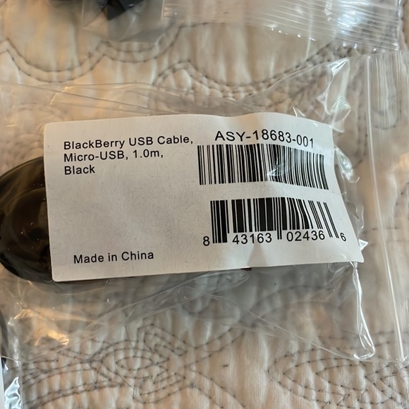 BLACKBERRY accessories - Picture 4 of 6